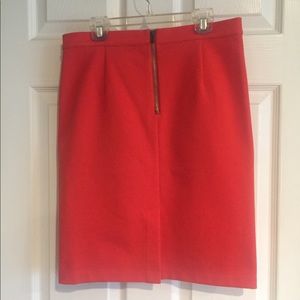 Club Monaco Skirts - CLUB MONACO pencil skirt with pockets. New! 💕 Club Monaco Skirts - CLUB MONACO pencil skirt with pockets. New! 💕